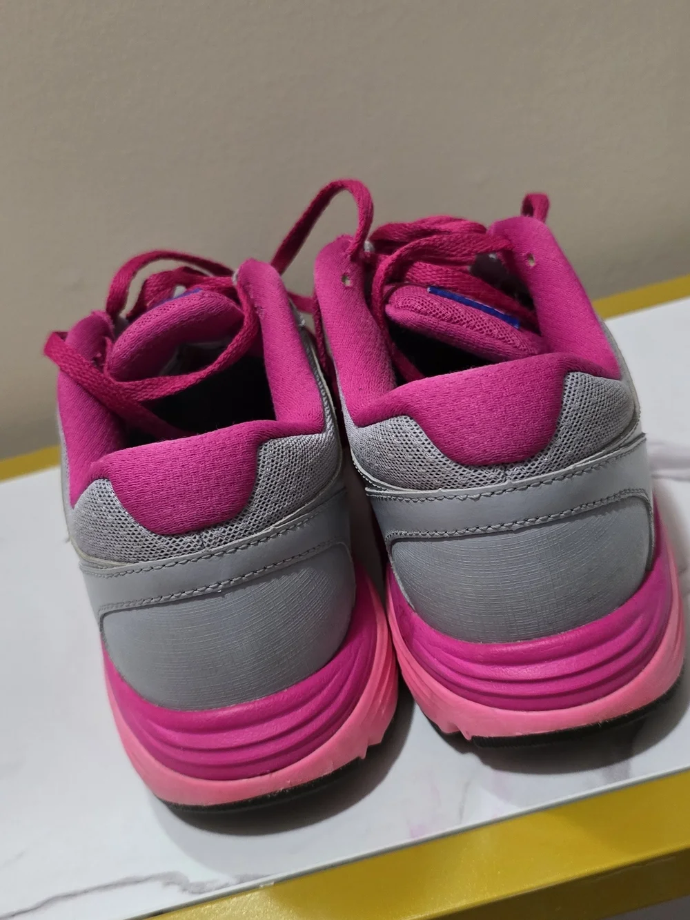 Nike Women’s Pink & Gray Running Shoes - Picture 4 of 8
